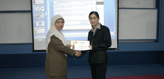 Seminar Series 17 : Dr. Fong Wan Heng
