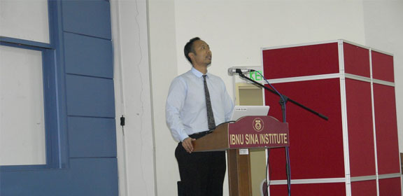 Seminar Series 36 : Dr. Rezal Khairi Ahmad