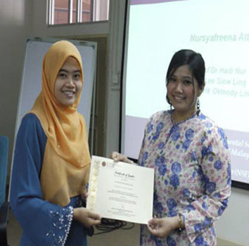 Seminar Series 54 : Dr Nursyafreena Attan