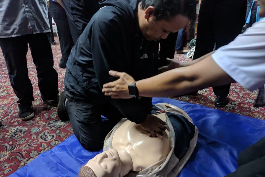 Latihan Kecemasan Cardiopulmonary Resuscitation (CPR) & Pengurusan Peti Kecemasan (First Aid) 2018