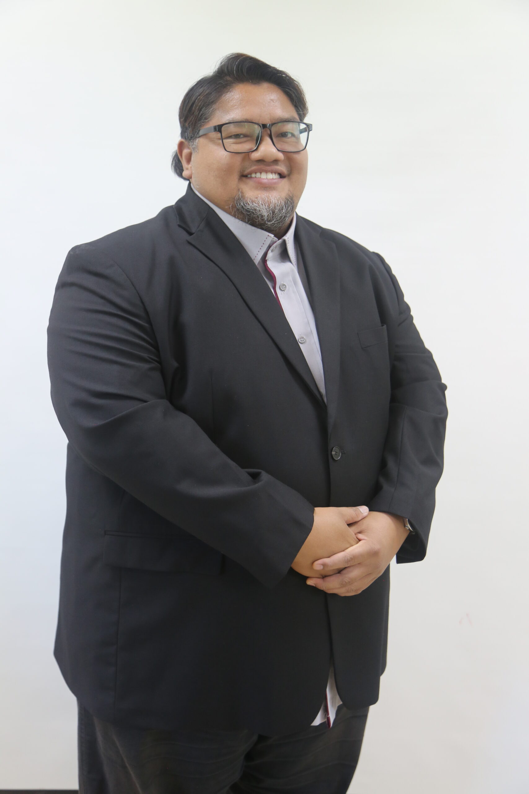 Encik Mohd Zuhaili bin Mohd Rodzi