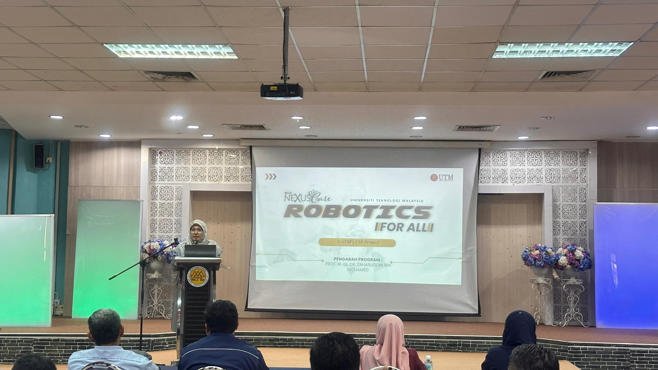 Taklimat Program Robotics for All (RFA) -Program CSR UTM