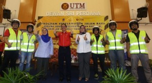 Pelancaran-Kempen-Keselamatan-Jalan-Raya-JKJR-DI-Kolej-Perdana-UTM-2-551x303