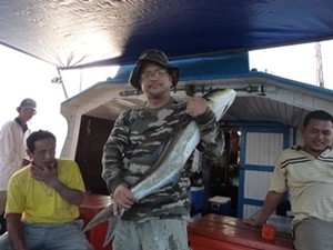 Deep Sea Fishing – Aur & Pemanggil (October 2010) An interesting and leisurely trip to Pulau Pemanggil, and Pulau Pemanggil.